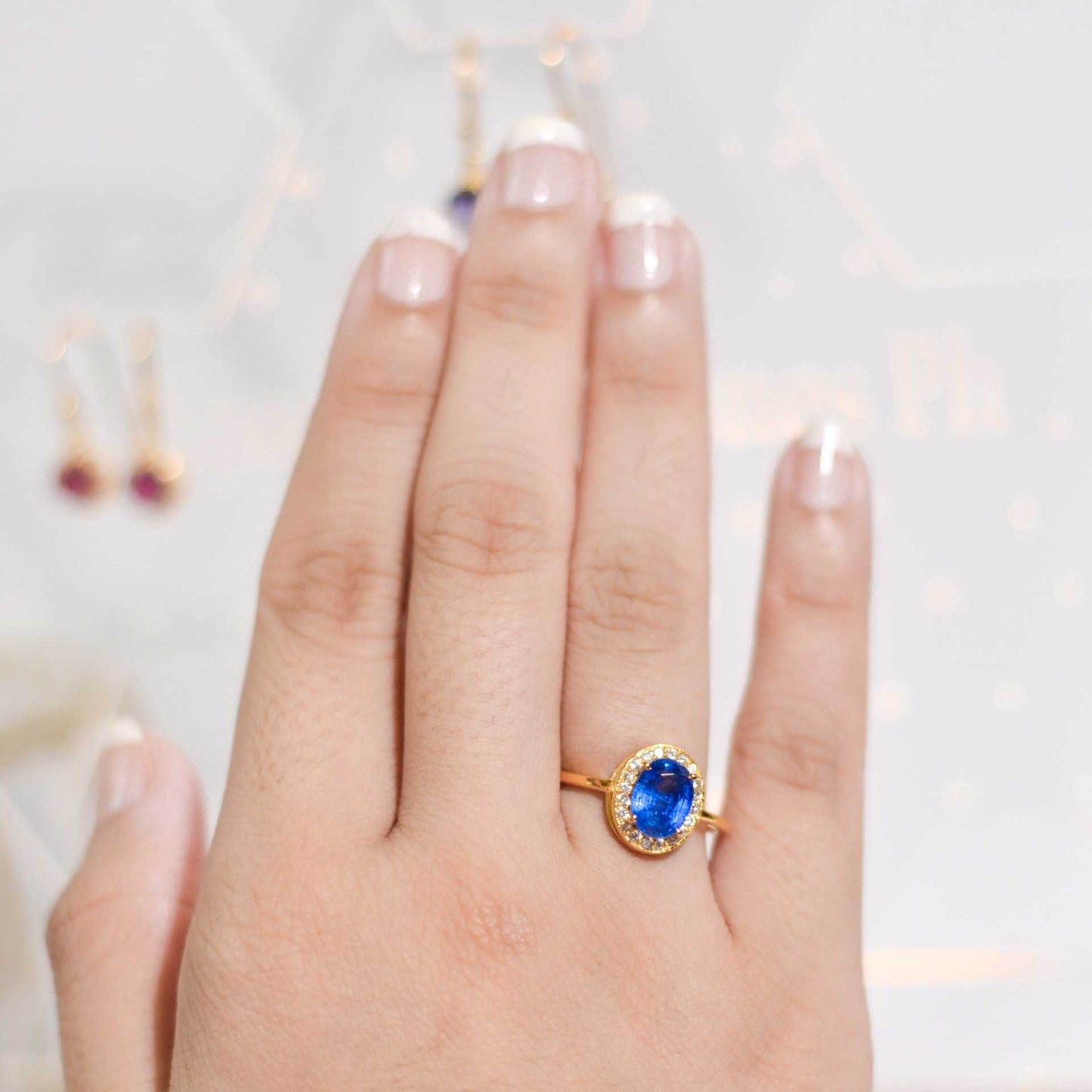 8 x 6 mm Oval cut Kyanite with Cz Halo Ring