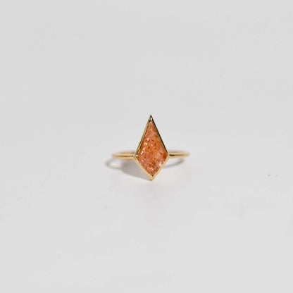 14 x 7 mm Kite Sunstone Ring