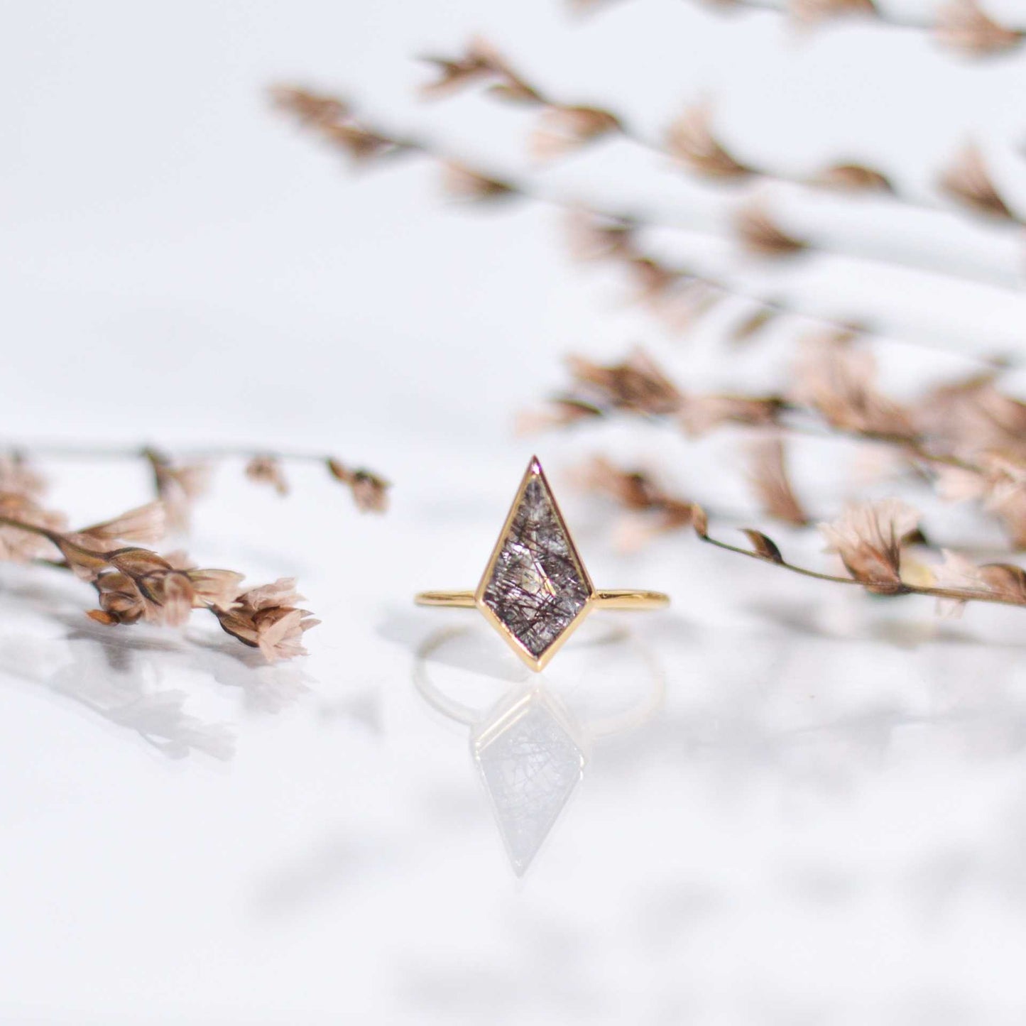 14 x 7 mm Kite Black Rutilated Ring