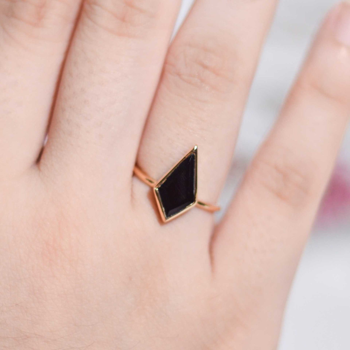 14 x 7 mm Kite Black Onyx Ring