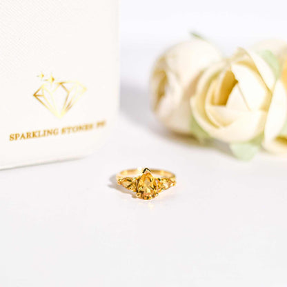 8 x 6 mm Pear cut Citrine Cluster Ring