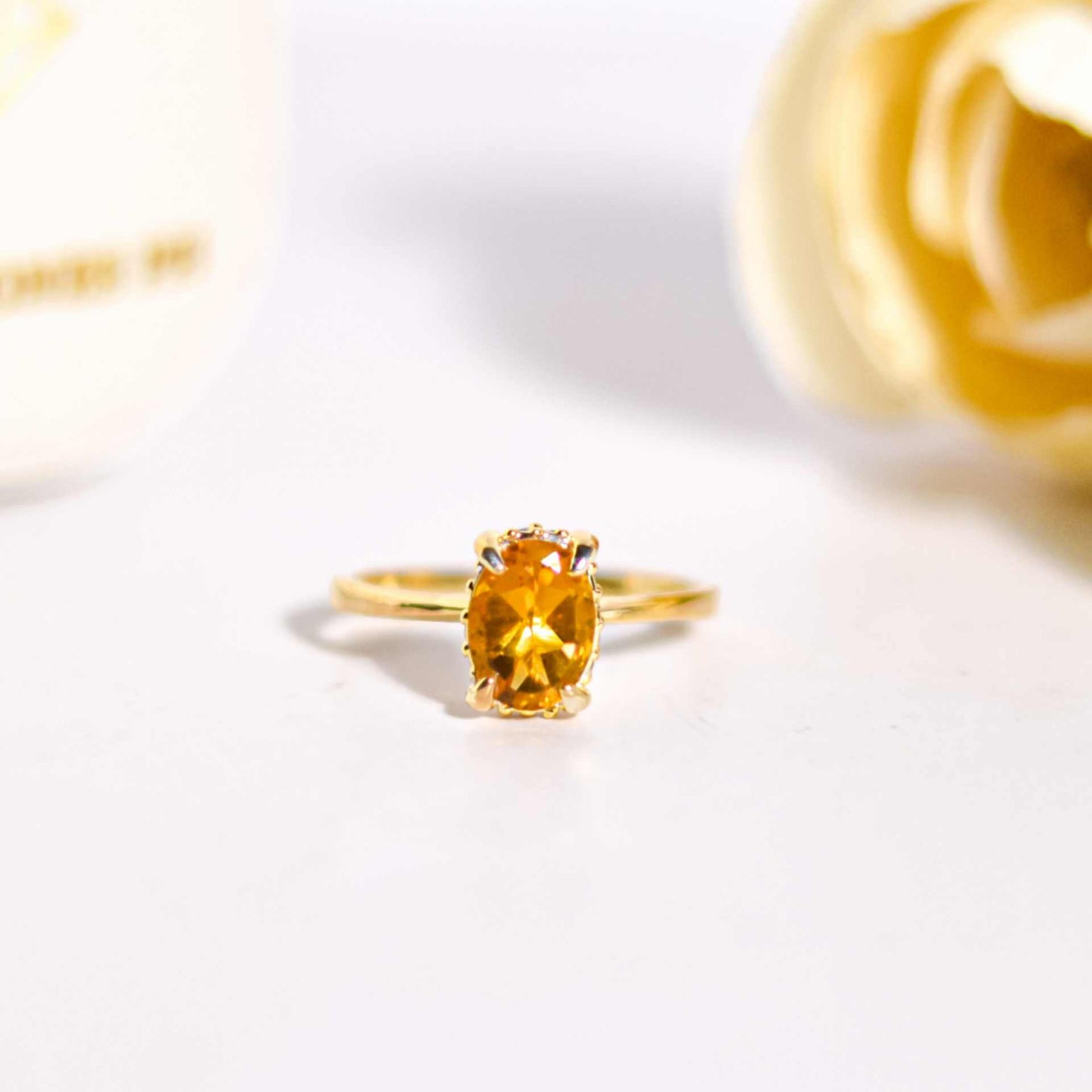 8 x 6 mm Oval cut Citrine Ring
